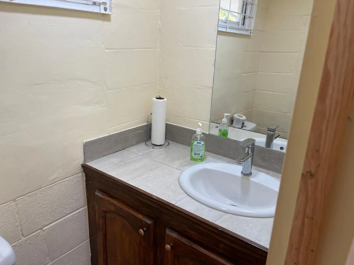 Arlene'S Nest Diego Martin - 3 Bedroom 1 & Half Bath Cozy Apt